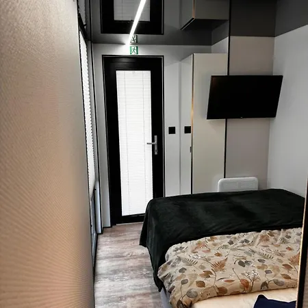 Houseboat Energyapart Щецин