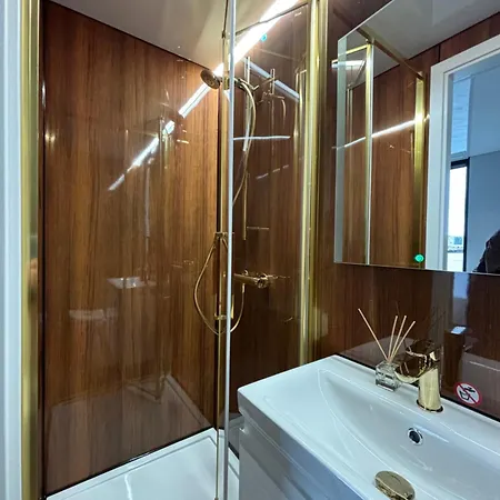 Διαμέρισμα Houseboat