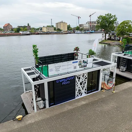 Апартаменты Houseboat *