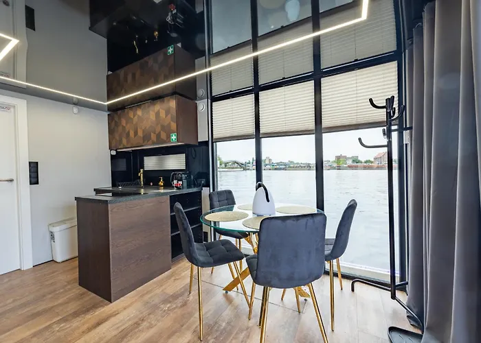 Houseboat Energyapart *